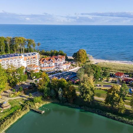 Strandhotel Seerose Kölpinsee Esterno foto
