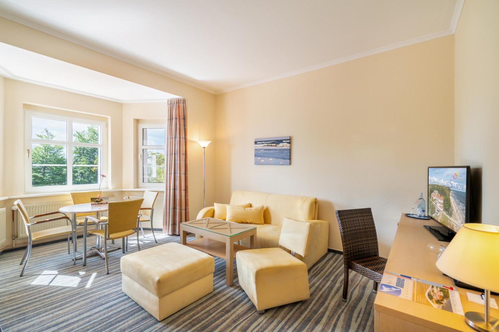 Strandhotel Seerose Kölpinsee Esterno foto