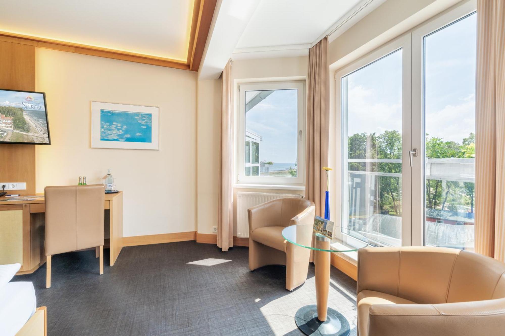 Strandhotel Seerose Kölpinsee Esterno foto
