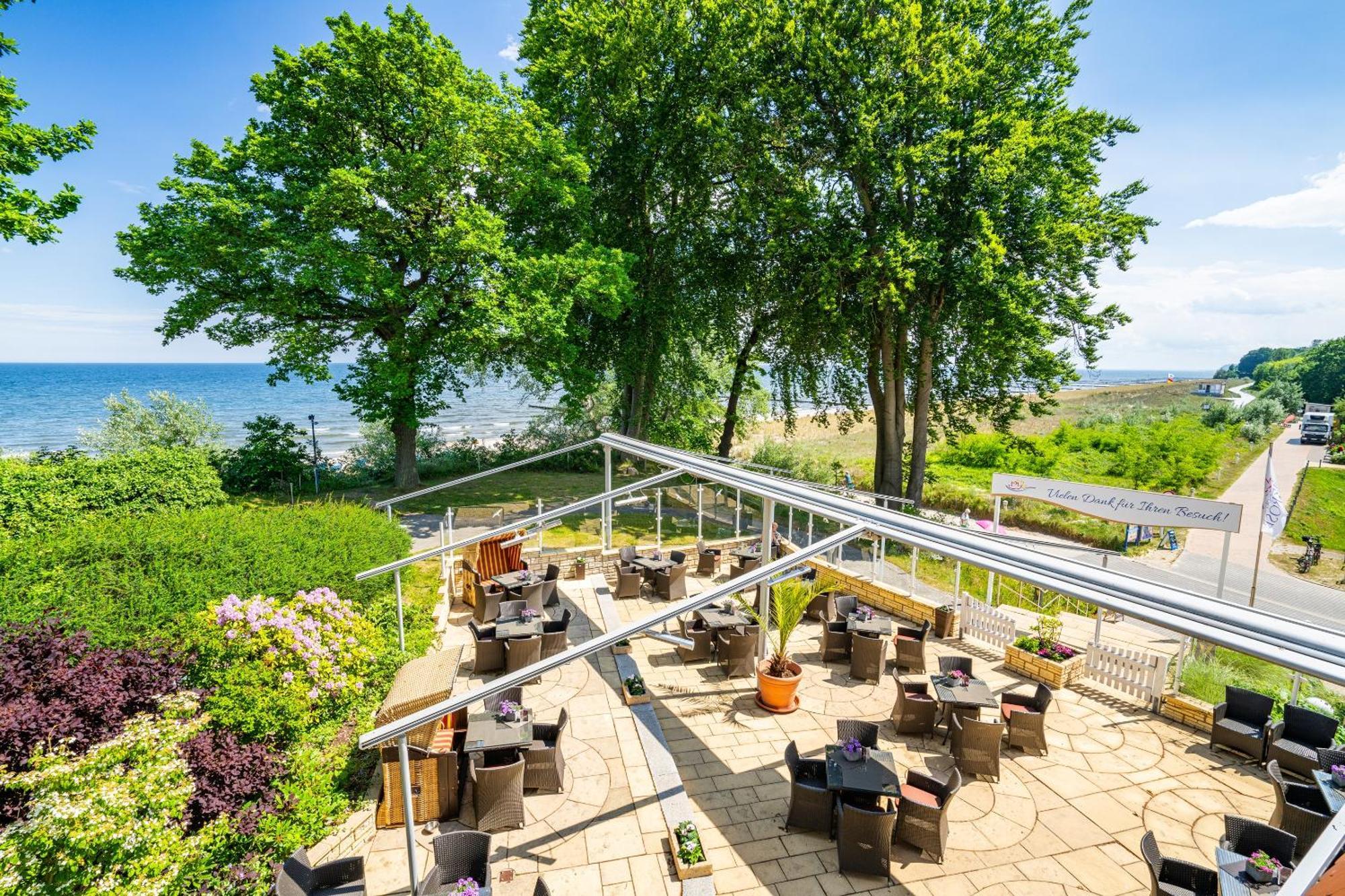Strandhotel Seerose Kölpinsee Esterno foto